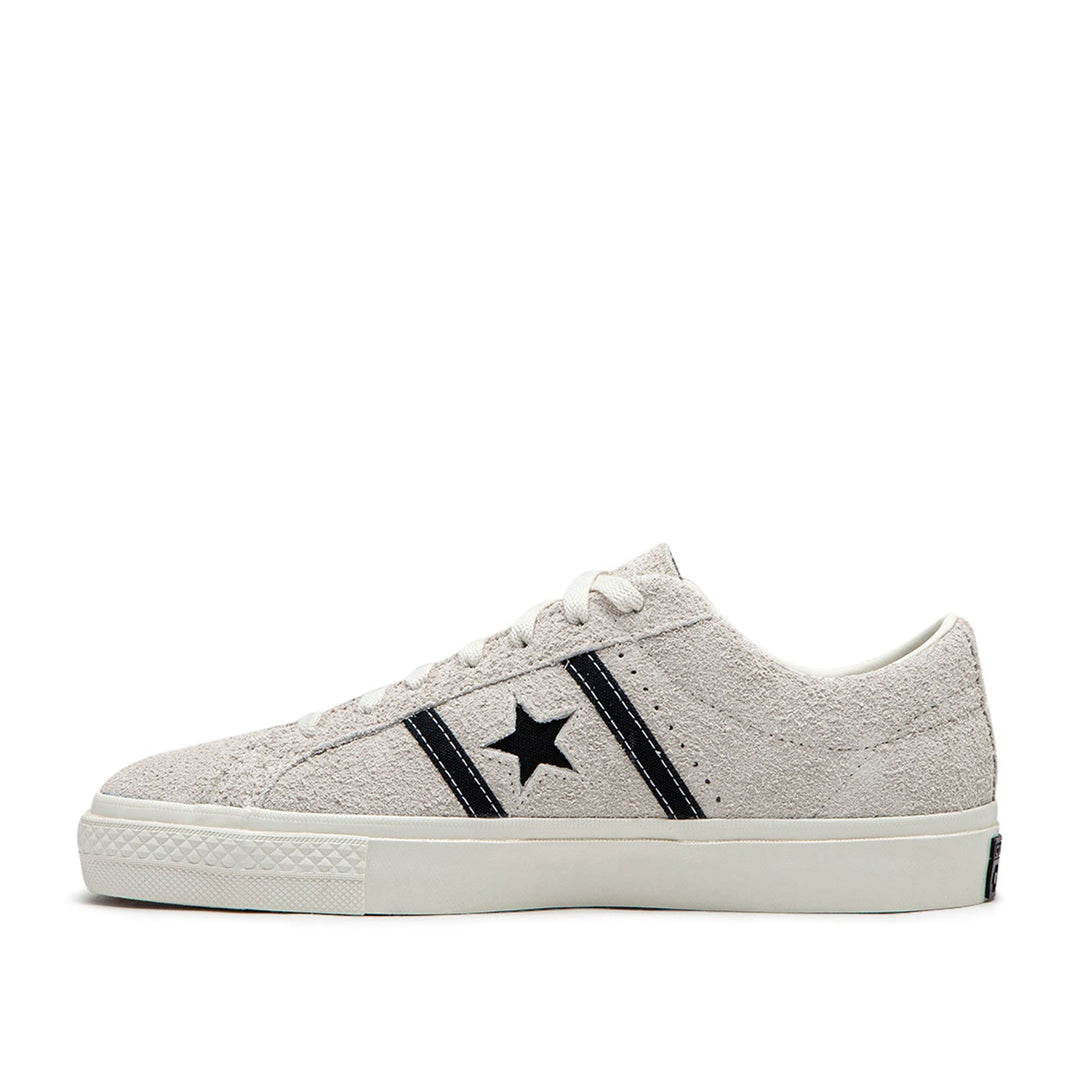 Converse One Star Academy Pro Suede (Cream / Black)