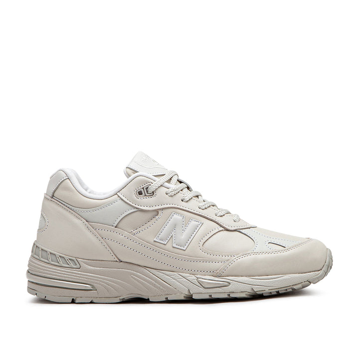 New Balance M991OW Gemaakt in het Verenigd Koninkrijk Hedendaagse Luxe (Crème)