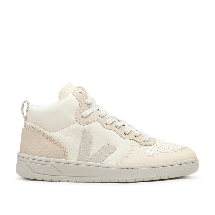 Veja V-15 Chromefree Leather (Beige)