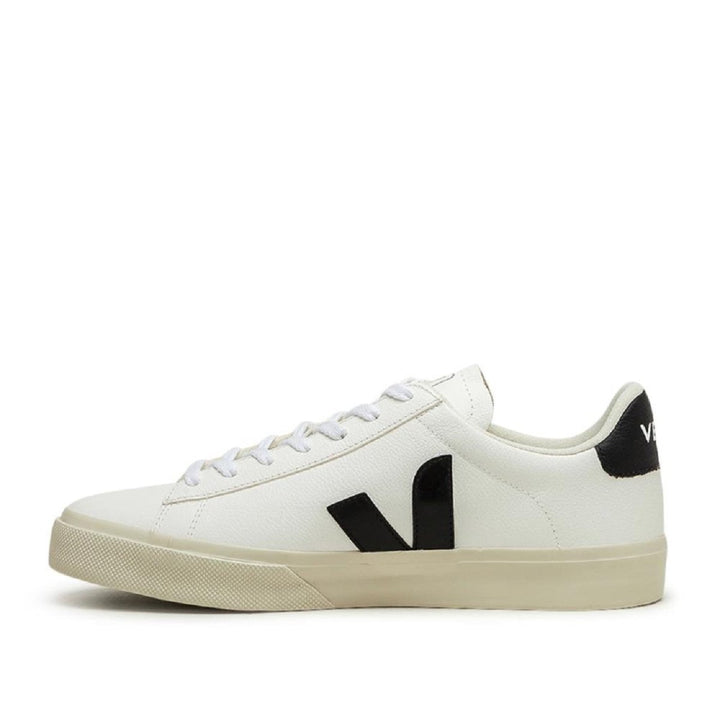 Veja Campo Chromefree (White / Black)